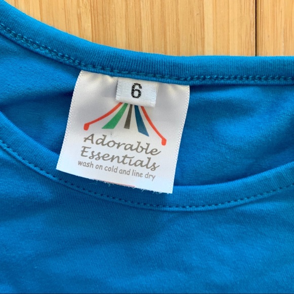 Gitls top with ruffly sleeves - Picture 3 of 3